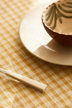 ZARA HOME ХЛОПКОВАЯ СКАТЕРТЬ В КЛЕТКУ, ВАНИЛЬНЫЙ