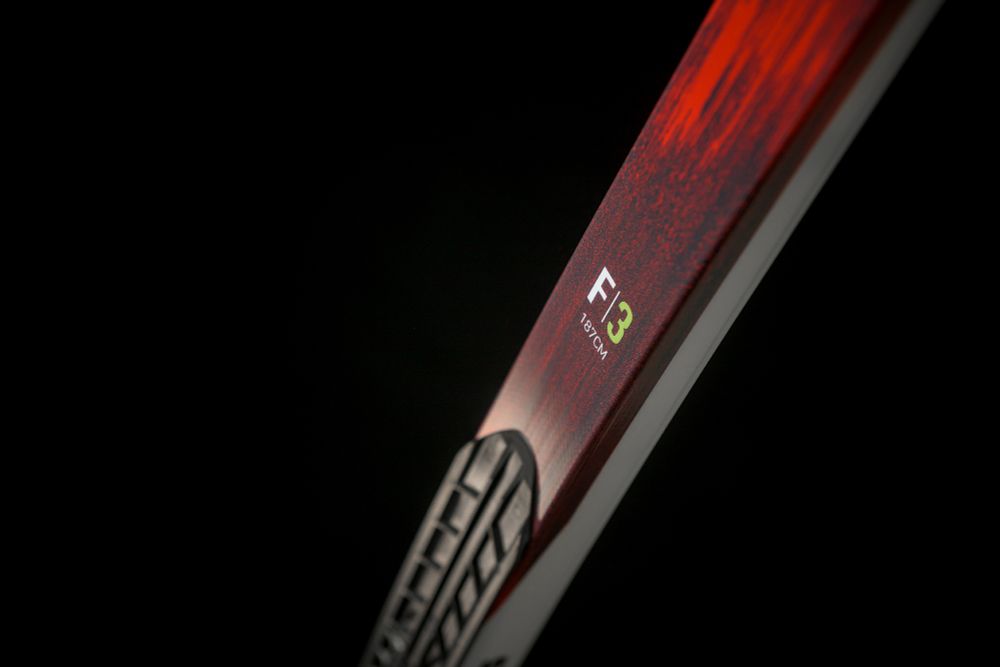 Профессиональные лыжи Madshus Redline Skate F3 (2025/2026) для конькового хода с базовой структурой