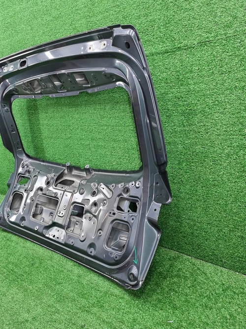 Крышка багажника Geely Monjaro (2021-н.в.)