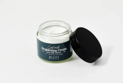 JIGOTT Крем для лица ОСВЕТЛЕНИЕ/КОЗЬЕ МОЛОКО GOAT MILK BRIGHTENING CREAM (70 мл)