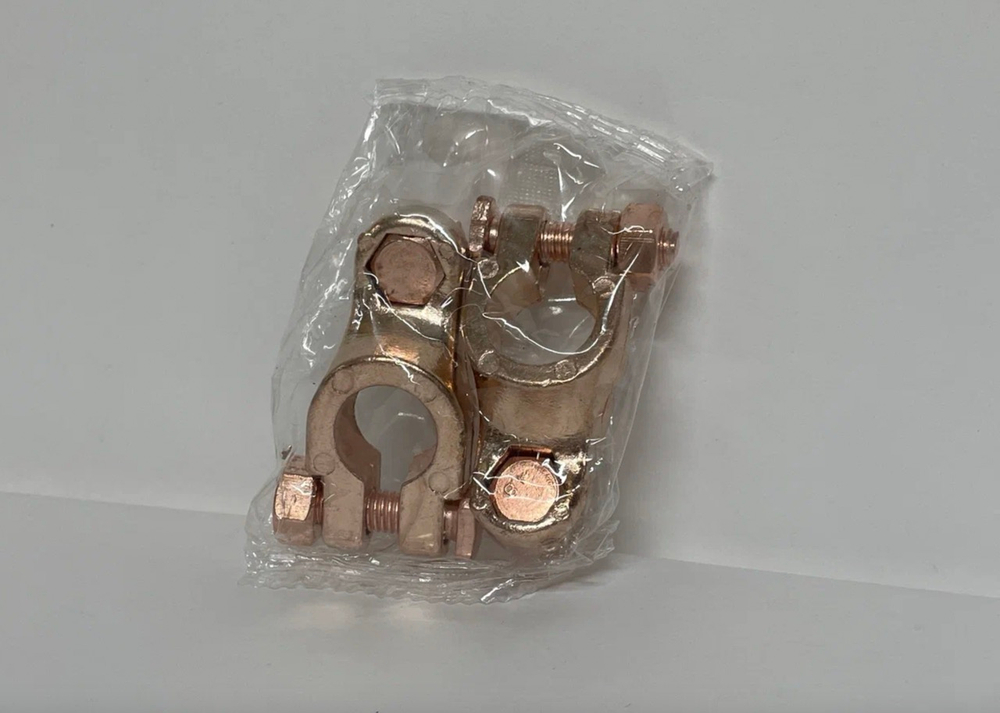 Клеммы АКБ с медным напылением и болтовым соединением провода, усиленные, Медник (2 шт. / в комплекте)