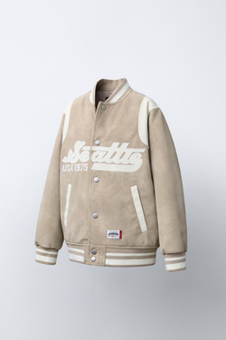 ZARA БОМБЕР ИЗ ИСКУССТВЕННОЙ ЗАМШИ С НАДПИСЬЮ, КАМЕННО-СЕРЫЙ