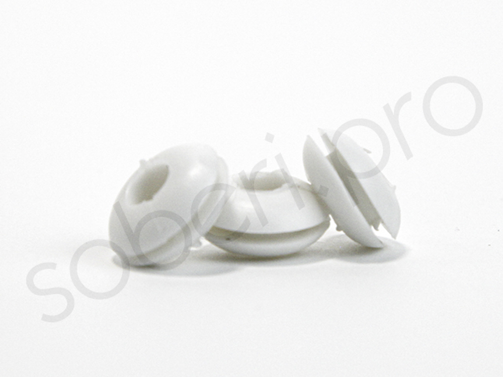 изолирующая втулка белого цвета аналог Легранд