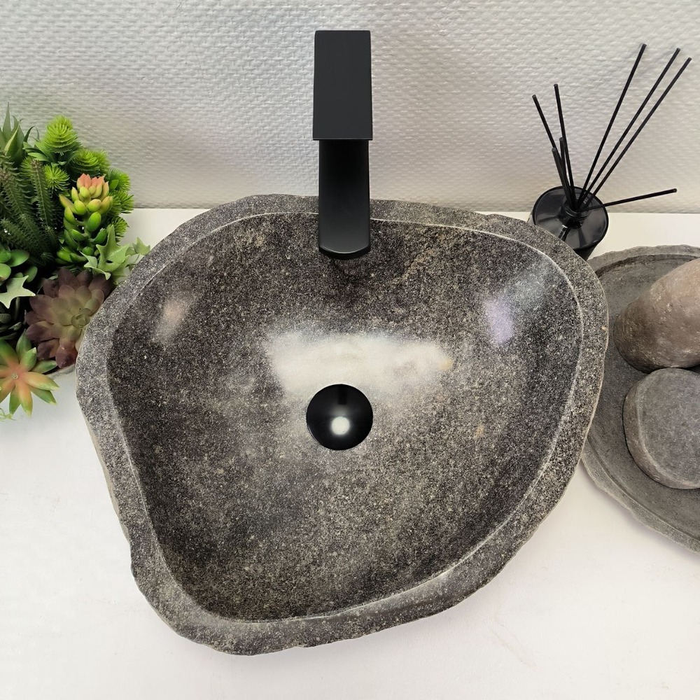 Раковина из речного камня RS-63860 (45*40*14) 0121