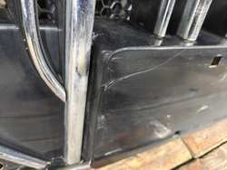 Решетка радиатора Voyah Dream 21-нв Б/У Оригинал 280328005JK02