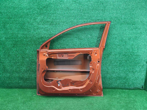 Дверь передняя правая KIA Sportage 3 (2010-2016)