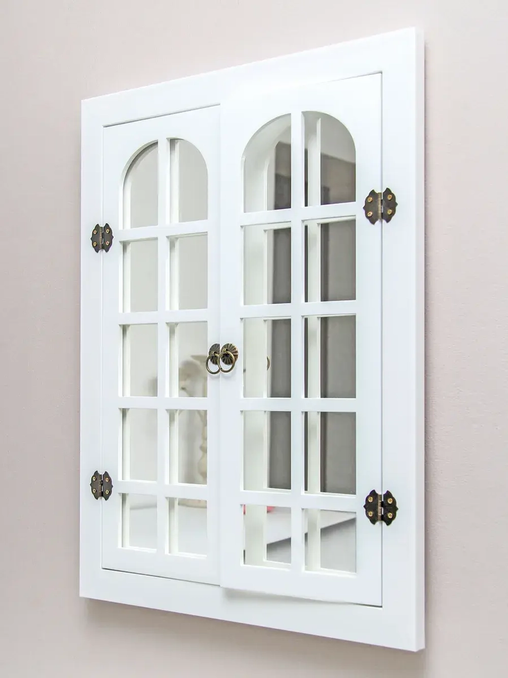 Зеркало настенное