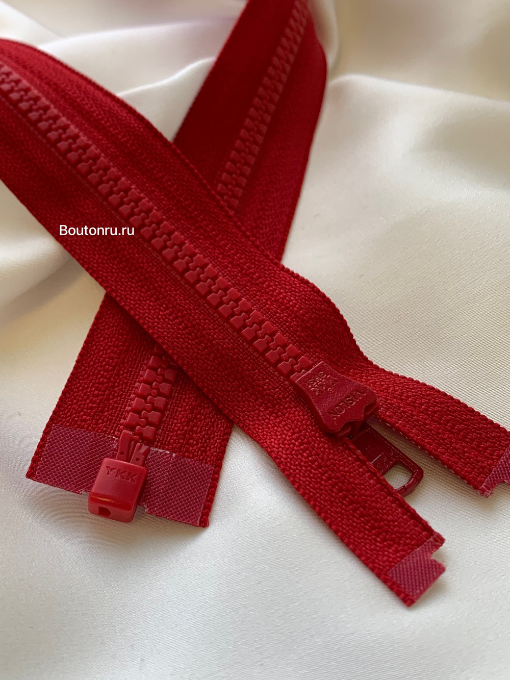 Молния YKK тракторная, тип 3 алая 519