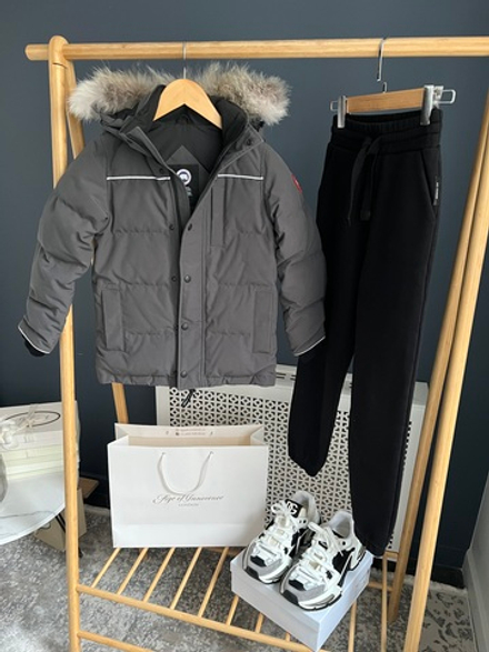 Пуховая куртка Canada Goose, 128