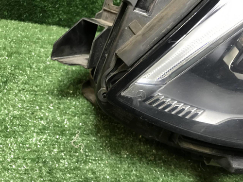 Фара левая Mercedes GLE W166 (2015-2018) LED