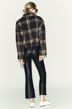 ZARA ЛЕГИНСЫ MINI FLARE ИЗ ИСКУССТВЕННОЙ КОЖИ, ЧЕРНЫЙ