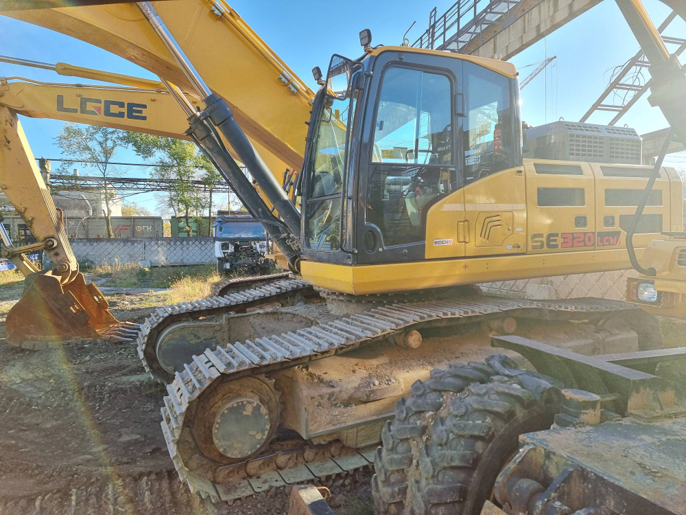 SHANTUI SE* Экскаватор SE320LCW (Дизельный, 7,5 л, 248 л.с., АТ)