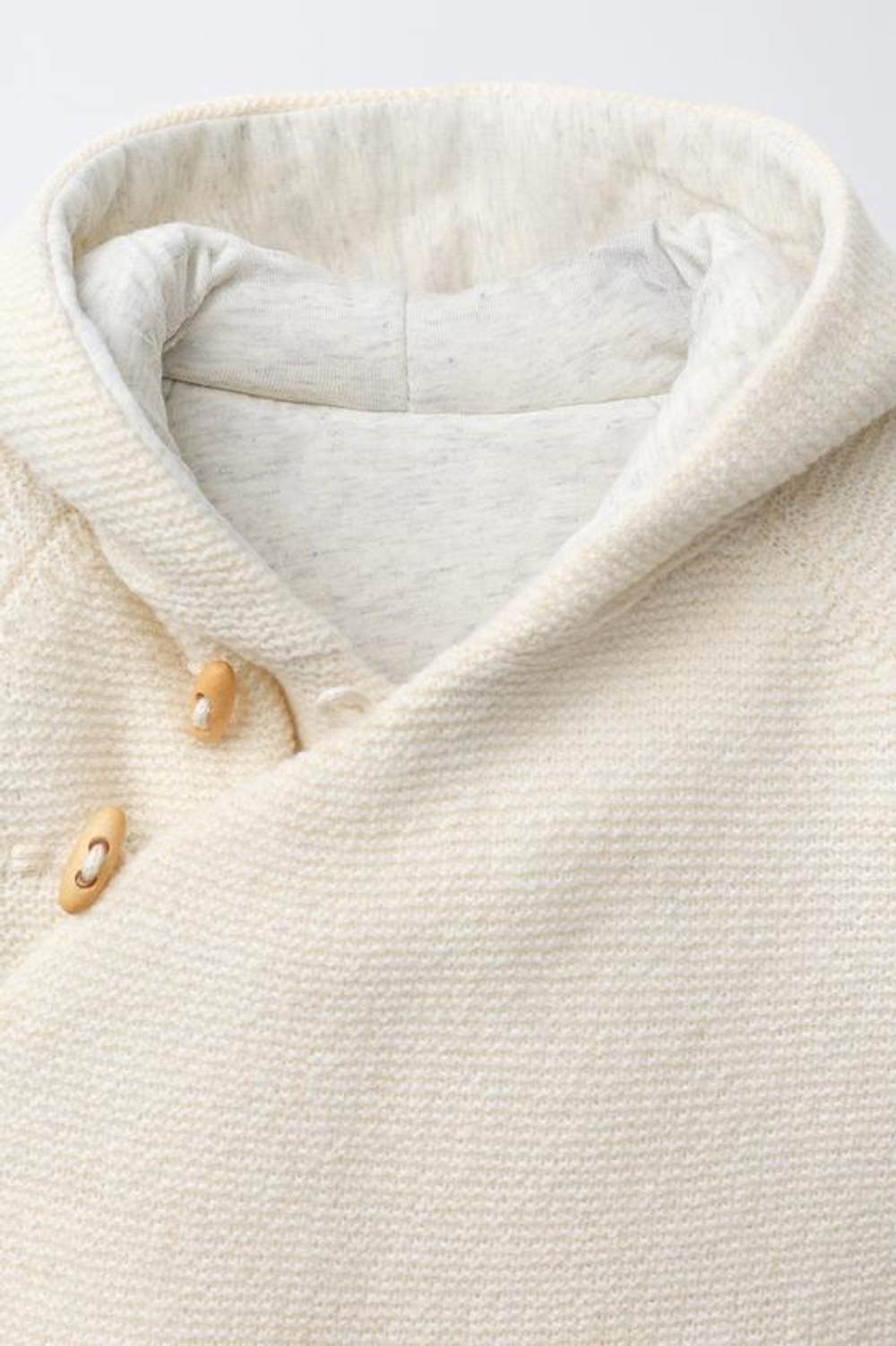 ZARA ПАЛЬТО С КАПЮШОНОМ И ЗАСТЕЖКАМИ-ТОГГЛ, ЭКРЮ