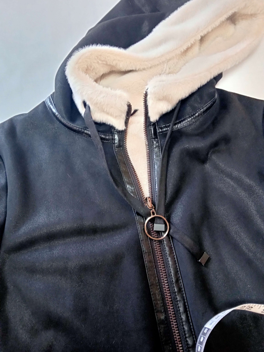 Дублёнка демисезонная, лёгкая двухсторонняя.Турция.Размер-50