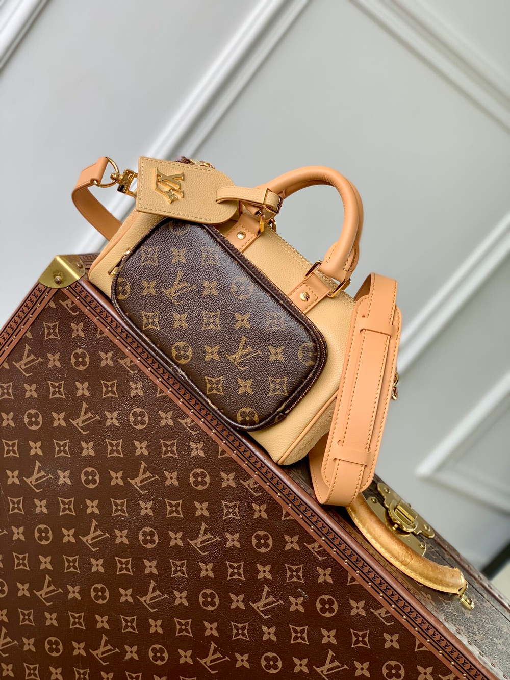 Louis Vuitton Keepall 25