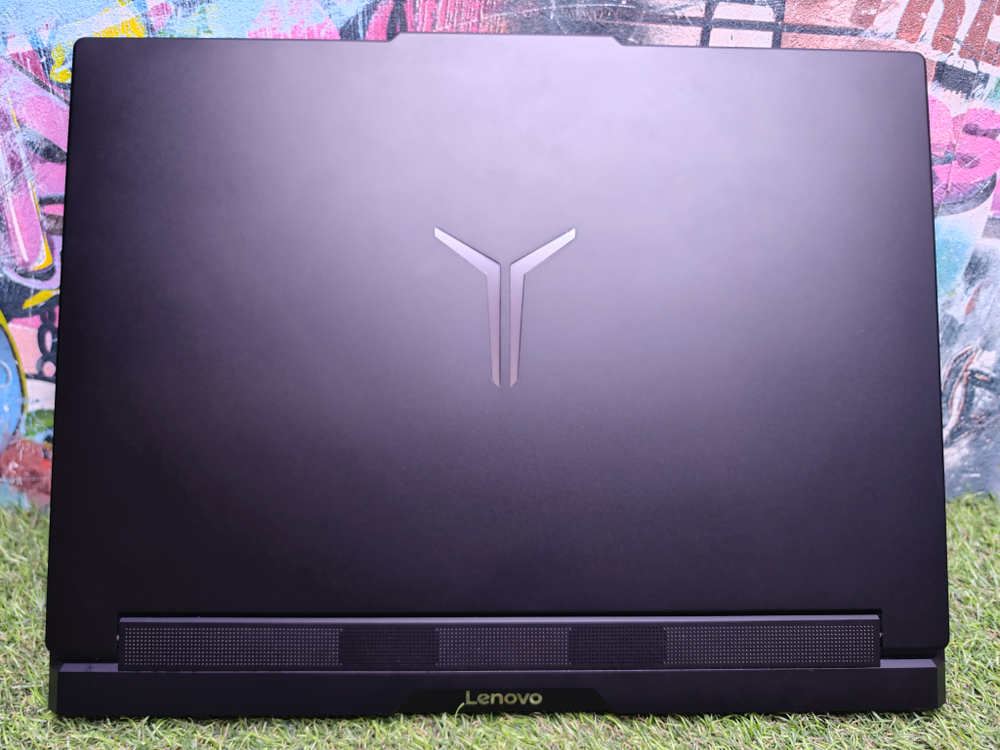 Lenovo Legion R9-8945HX/RTX 5070/32Gb/1Tb/IPS/2K/240Hz/R7000P