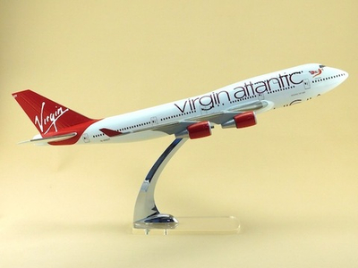 Модель самолета Boeing 747-400 (М1:144, Virgin Atlantic)