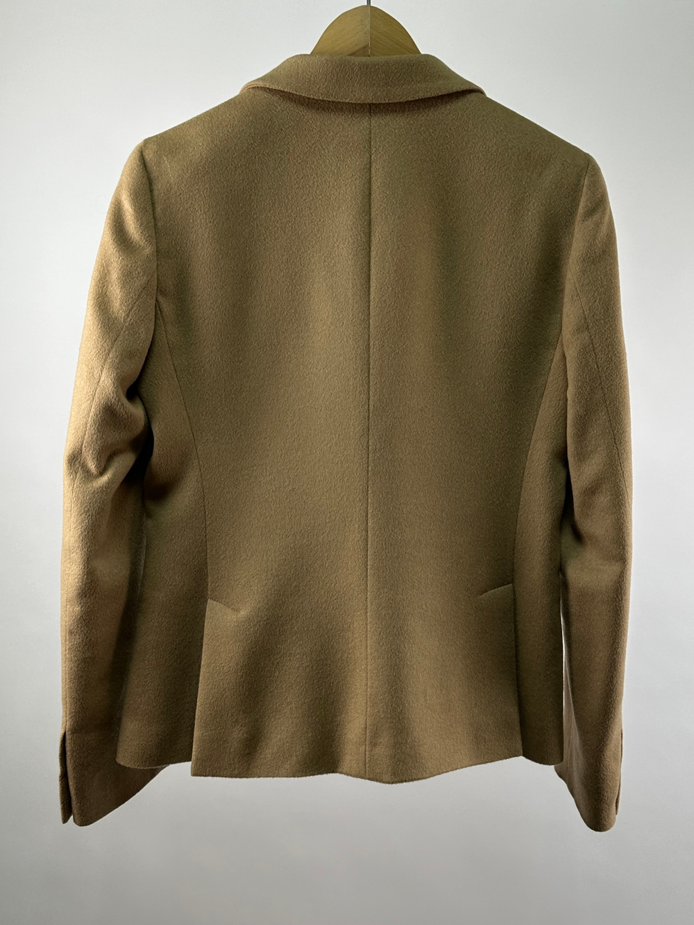 Костюм Max Mara