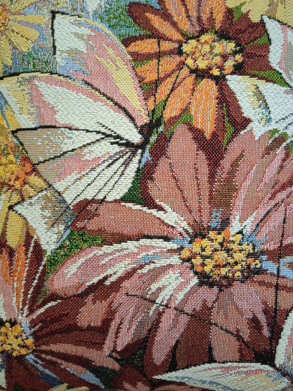 Декоративный гобеленовый чехол для интерьерной подушки Белые бабочки 47х47