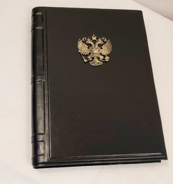 Ежедневник А5 «Герб России»  в обложке из натуральной кожи