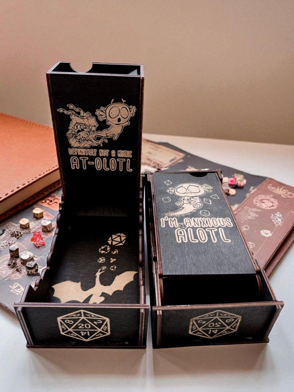 Dice Tower «Точно не мимик с аксолотлем» — дерево