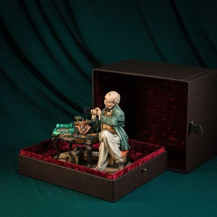 Винтаж: Фарфоровая мануфактура Capodimonte «Ювелир»