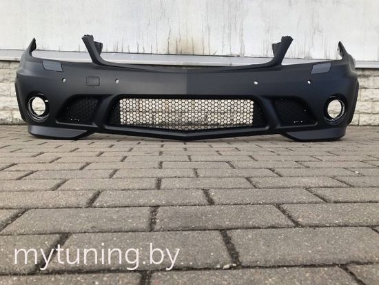 Передний бампер AMG STYLE для Mercedes C W204