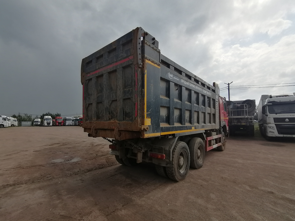 Howo ZZ* 6x4 Самосвал ZZ3327S3847E (Дизельный, 9,7 л, 373 л.с., МТ)