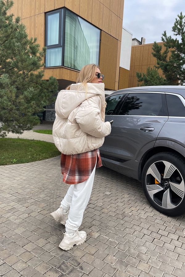 Утепленные джоггеры свободного кроя кремового цвета