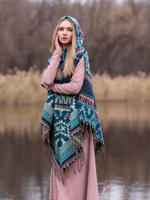 Пончо женское шерстяное с орнаментом