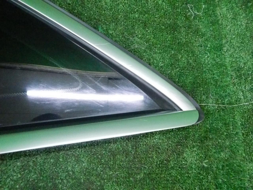 Форточка задняя левая Mercedes GLC X253 (15-22)