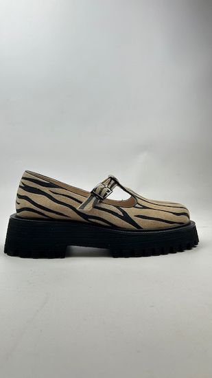 Лоферы женские