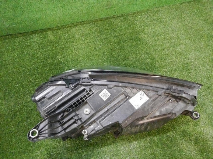 Фара левая Mercedes GLE V167 (2018-2024) LED