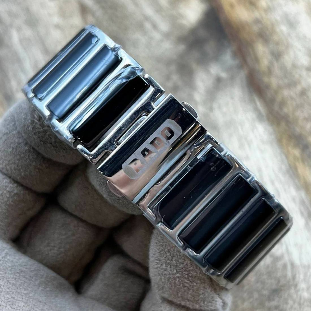 Часы Rado