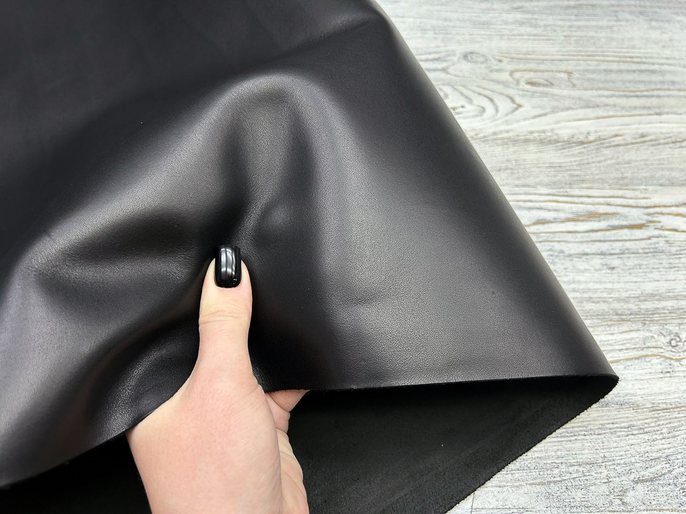 Virginia Nero (1,4-1,6 мм), цв. Черный, натуральная кожа