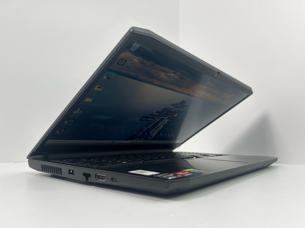 Ноутбук Lenovo IdeaPad Gaming 3 Gen 6 (82K201AGRK) 15.6"/AMD Ryzen 5 5600H/RAM 16 GB/SSD 512 GB/NVIDIA GeForce RTX 3050 Ti/1920x1080/IPS/DOS/Подсветка кл-ры: LED/Черный. Состояние: B1