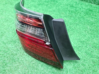 Фонарь левый внешний Toyota Camry 7 XV50 (14-18)