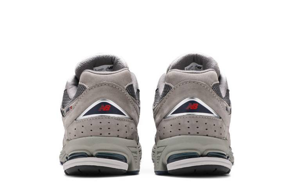 Кроссовки New Balance Nb 2002R D