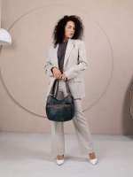 Сумка через плечо средняя классическая