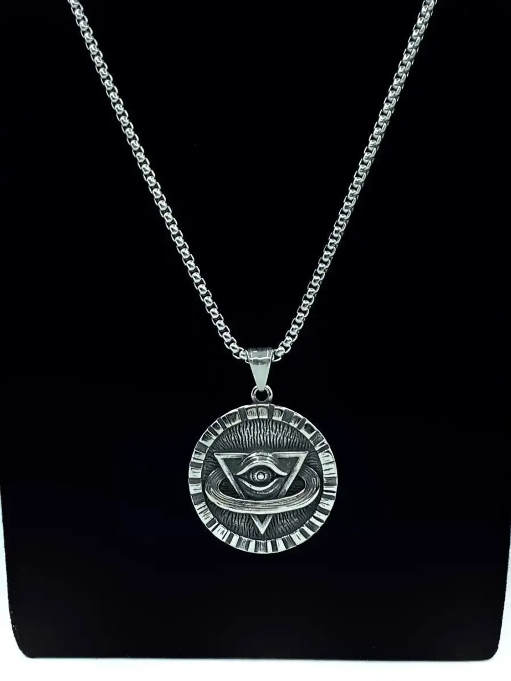 Магический кулон оберег амулет Пирамида с Глазом на цепочке