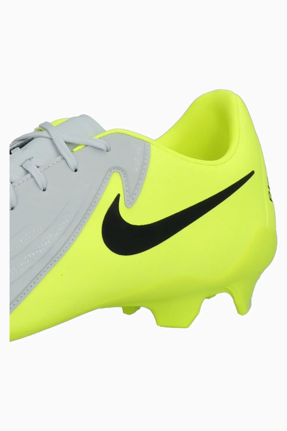 Бутсы Nike Phantom GX 2 Academy FG/MG