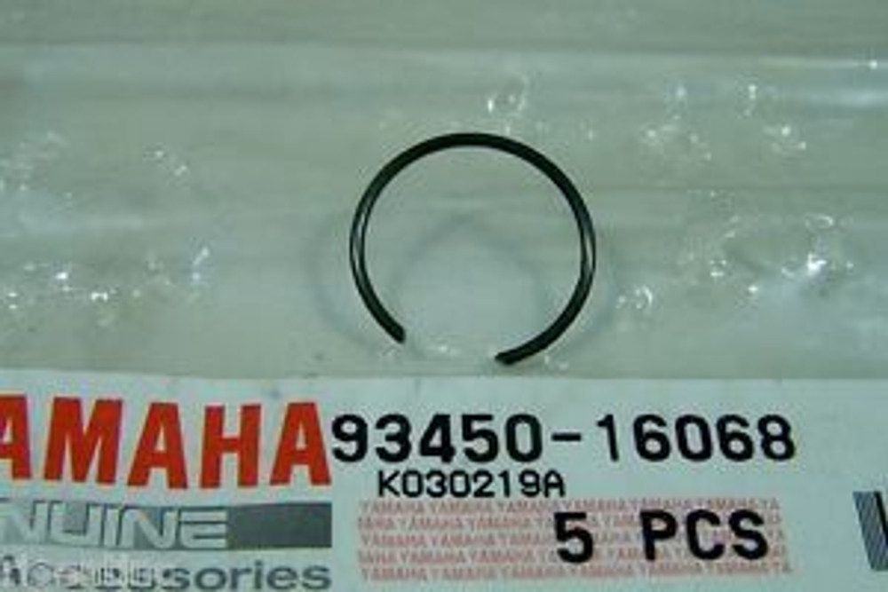 Кольцо стопорное Yamaha 934501606800