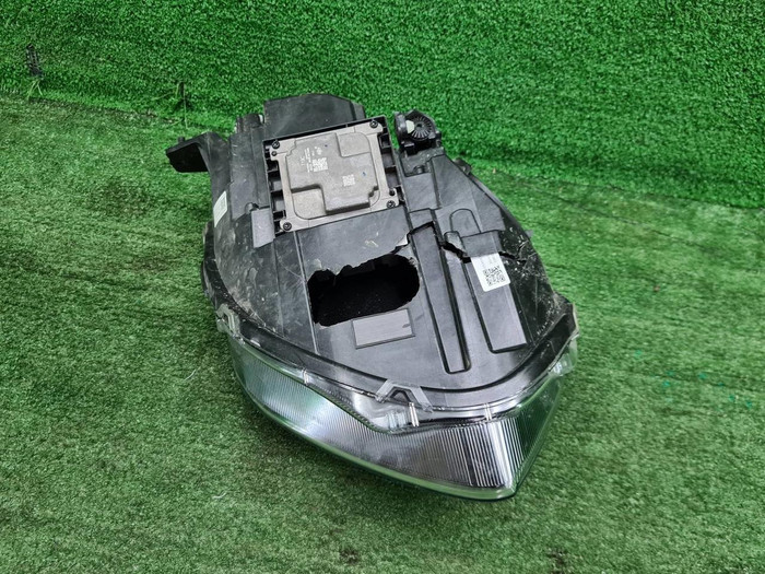 Фара правая Omoda C5 (2022-н.в.) LED