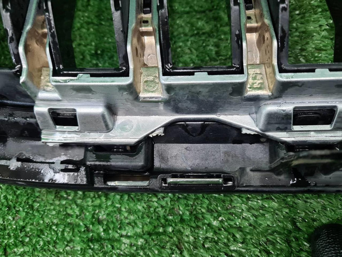 Решетка радиатора Volvo XC60 2 (2021-н.в.)