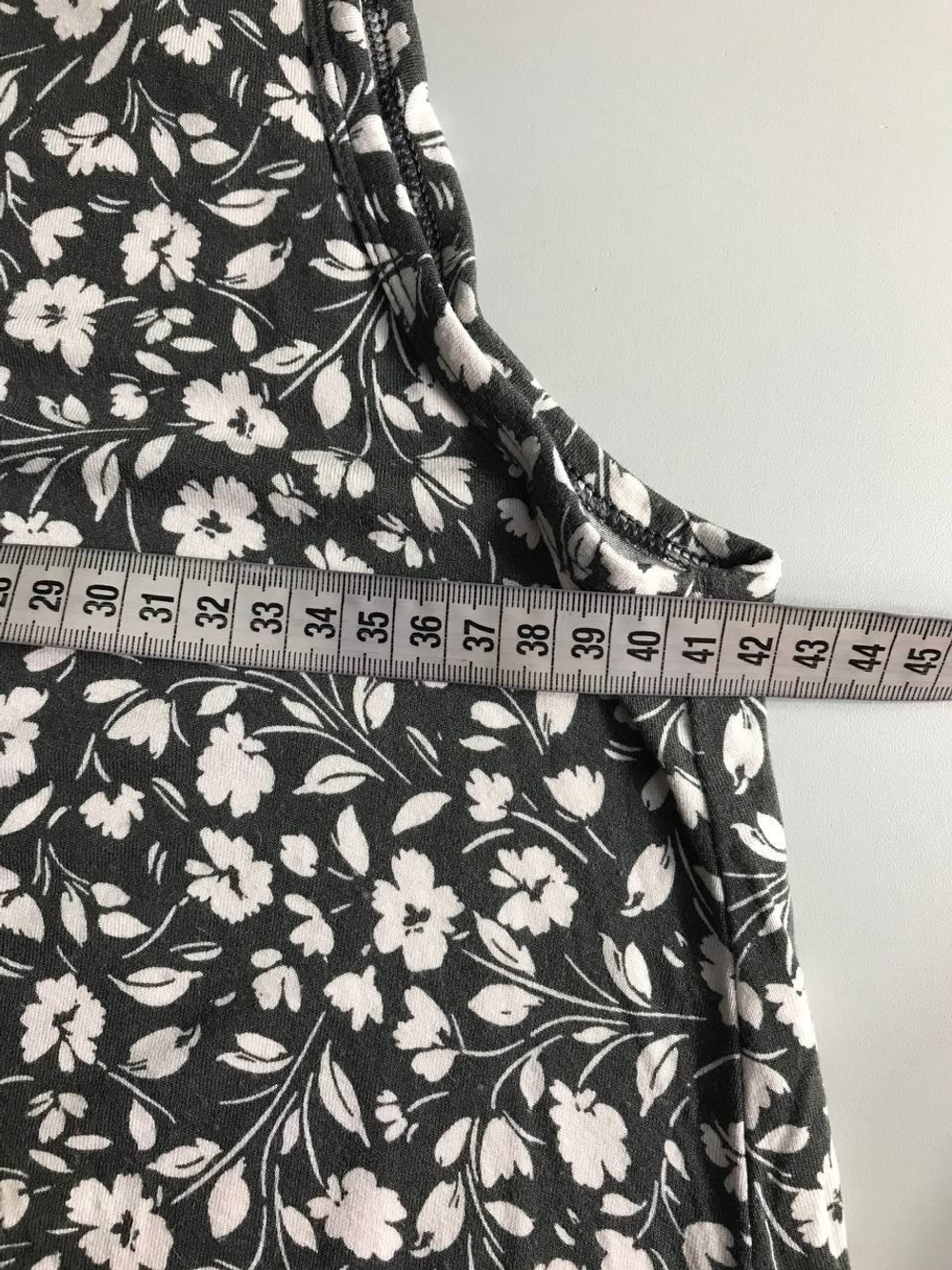 Топ Old Navy для практичного образа, маркировка ХS, на 42 размер