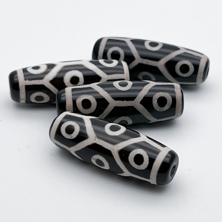 Дзи 9 Глаз Черепаха, размер около 30*10 мм, цена за 1 шт