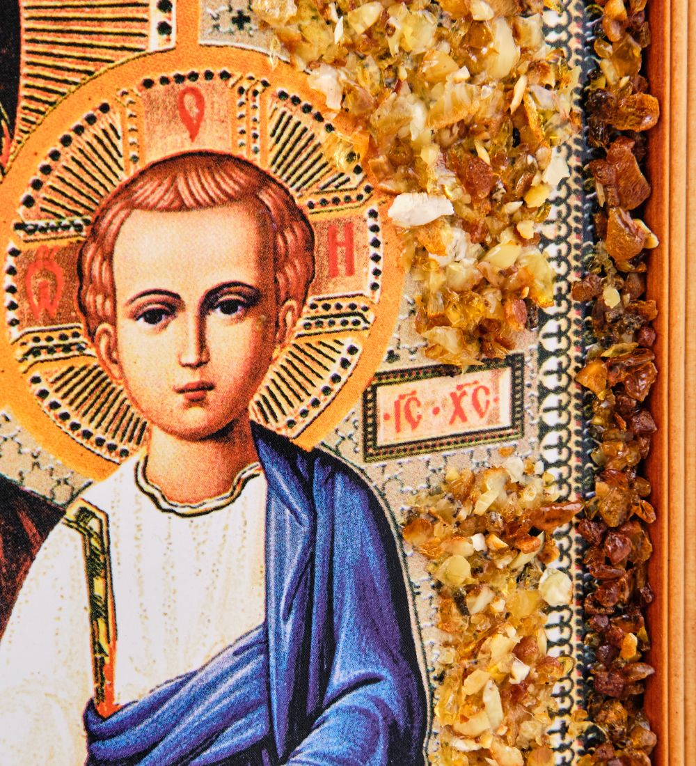 AMB-72/ 5 Икона Божией Матери «Смоленская» (с янтарной крошкой) дер.краш.рамка 30х40