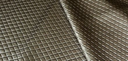 Искусственная кожа Монро 150 платина