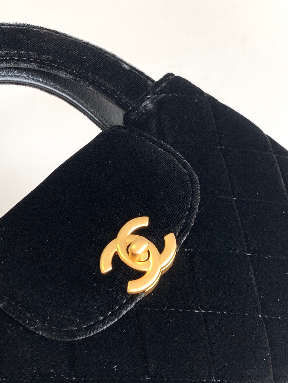 Chanel Bag 19 cm