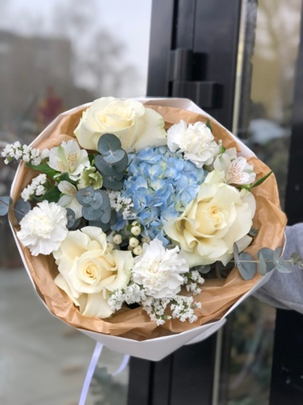 Сборный с гортензией